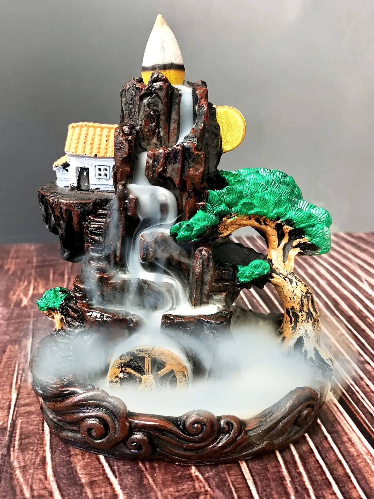 Elegant Resin Reflow Incense Holder – Artistic Décor & Relaxation Gift